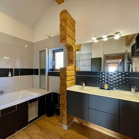 Homency - Sagarmatha Duplex Huez