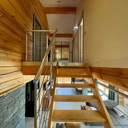 Homency - Sagarmatha Duplex Apartment