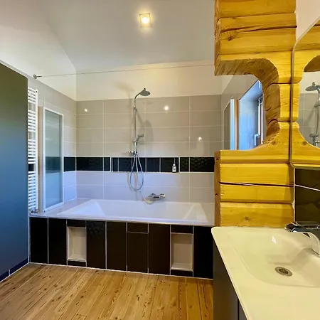 Homency - Sagarmatha Duplex Huez